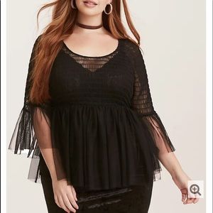 Torrid mesh style top size 3